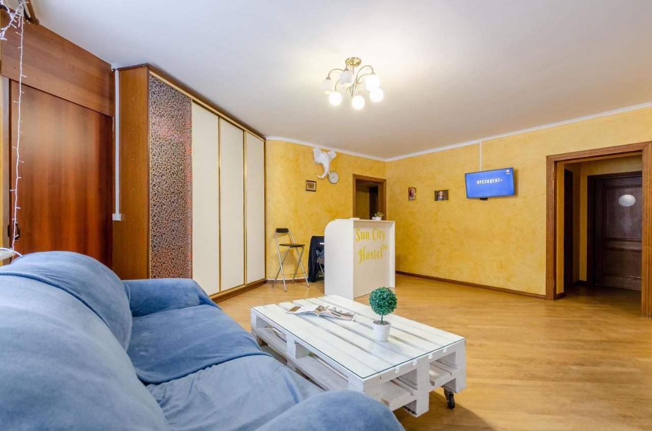Sun City Hostel 3 Kiev Exterior foto